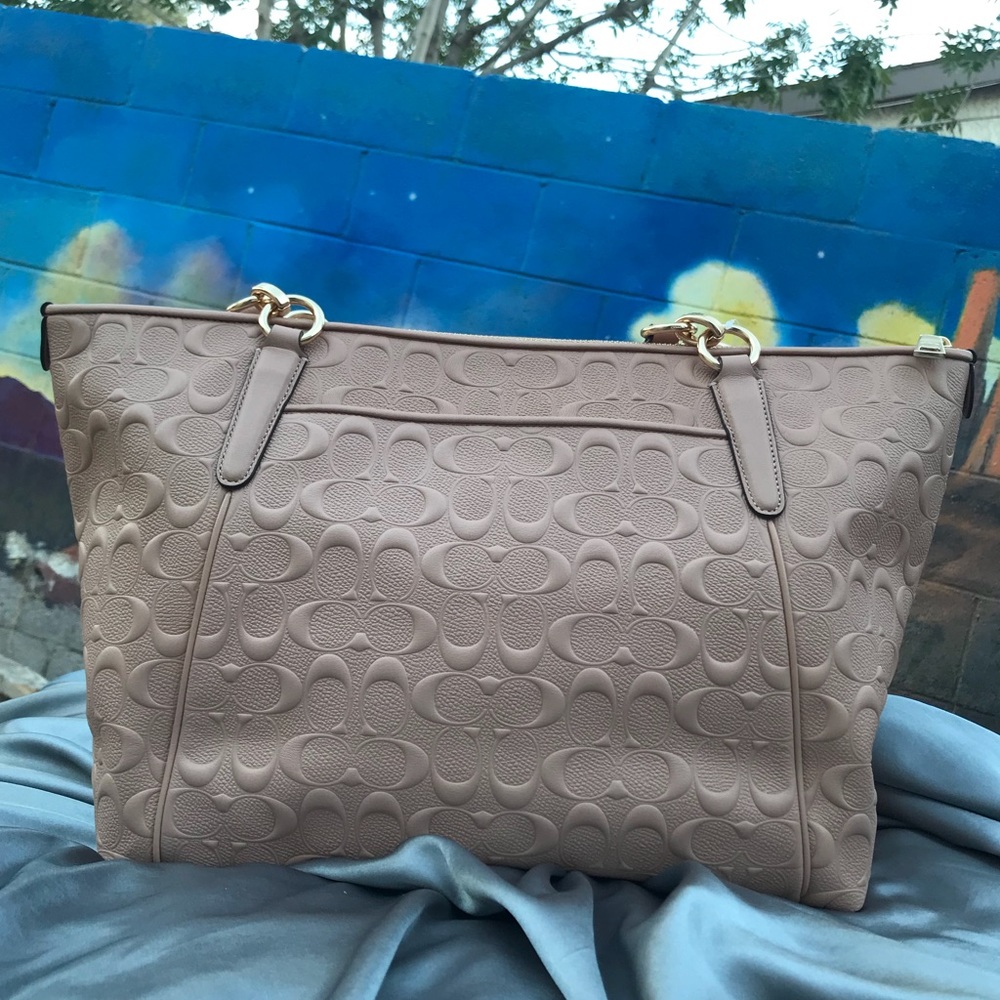 Coach Embossed Leather Nude Pink Ava Zip Tote - Picture 2 of 7